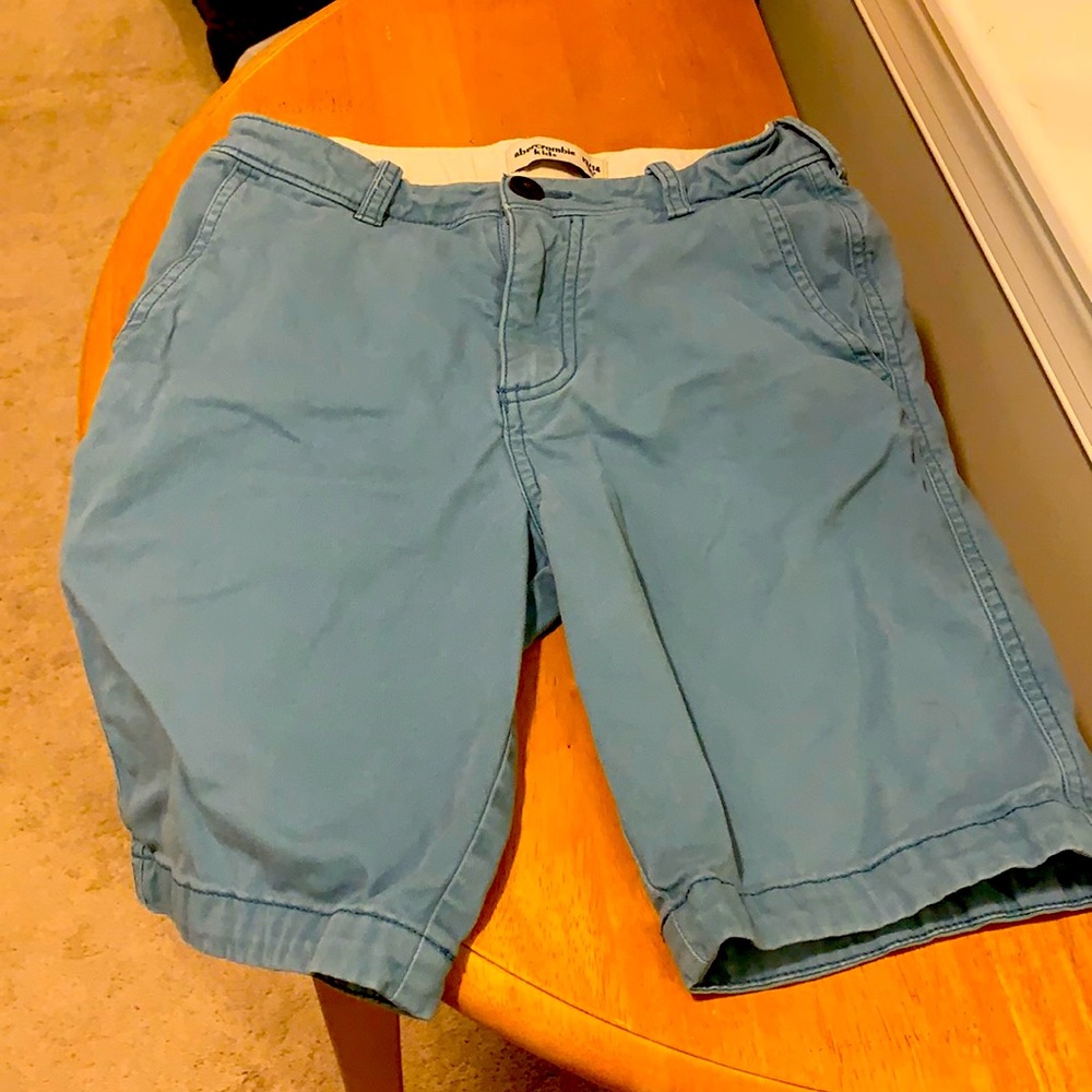 Abercrombie kids, boy size 13/14, color blue